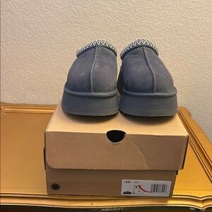 BRAND NEW UGG TAZZ!!!